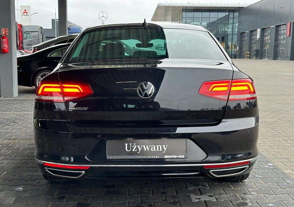 Volkswagen Passat cena 74900 przebieg: 116434, rok produkcji 2018 z Wyrzysk małe 436